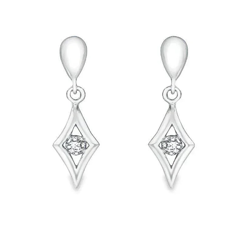 10K White Gold 0.06TDW Canadian Diamond Earrings