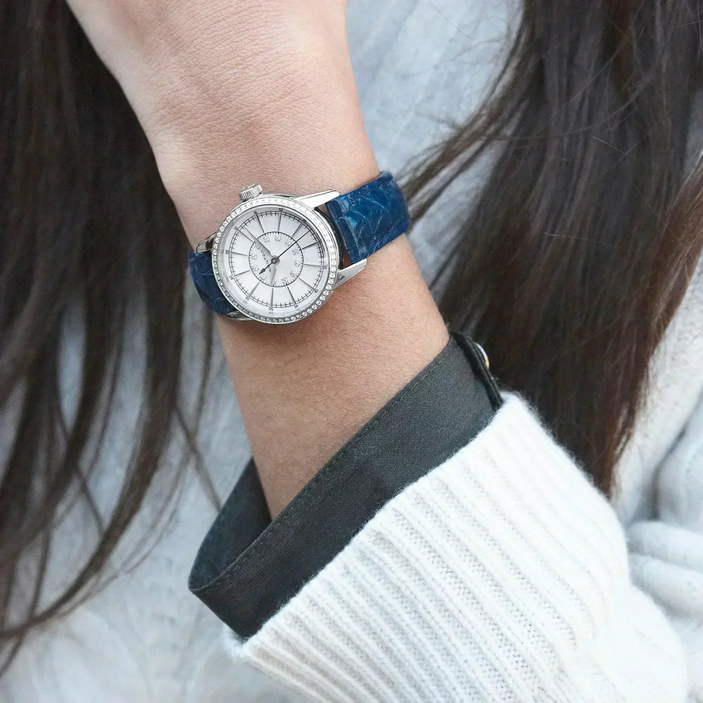 Hamilton American Classic RailRoad Quartz Womens Watch H40391691