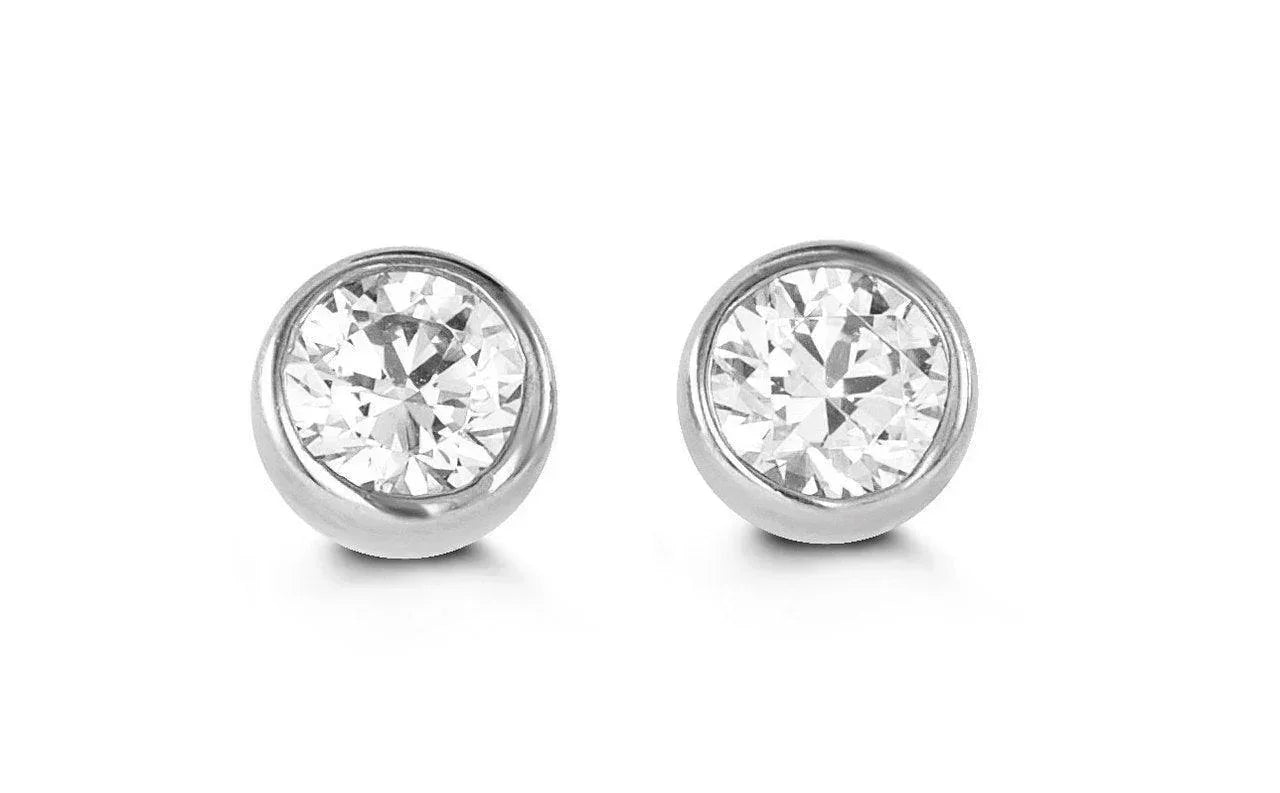 14k White Gold CZ Bezzel Studs Earrings