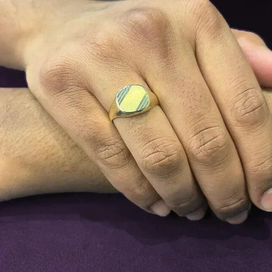 10K Yellow Gold Mens Signet With Diamond Cut Ring