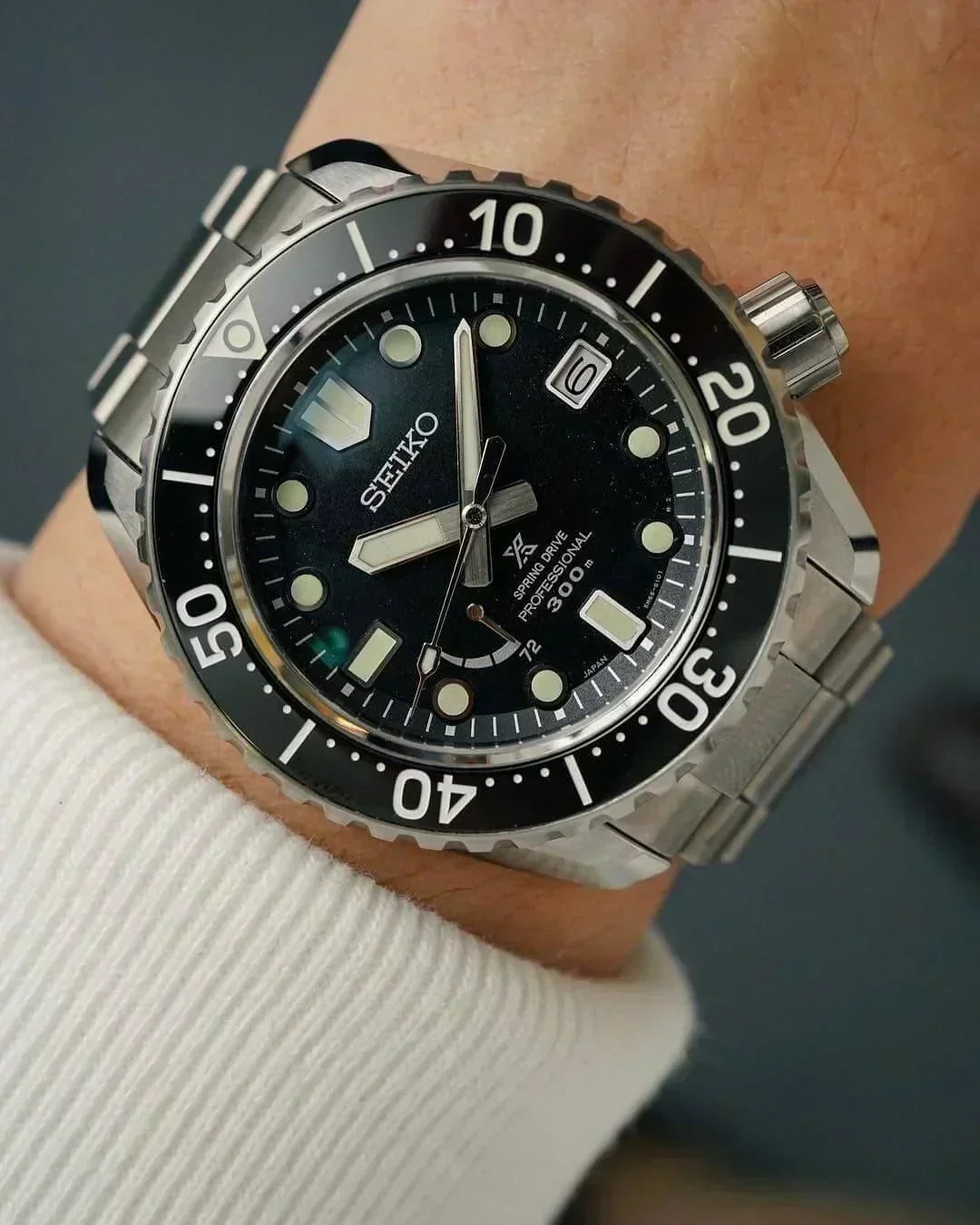 Seiko Prospex Spring Drive Mens Watch SNR029J1
