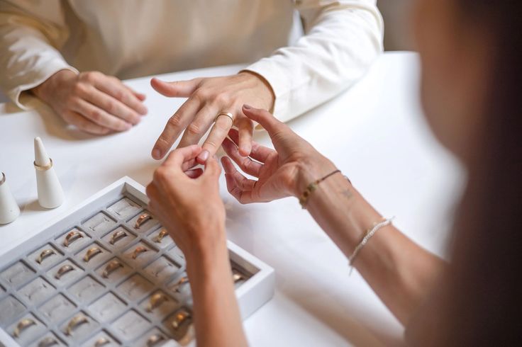 Where to Buy an Engagement Ring in Scarborough & the GTA: A Local Buyer's Guide