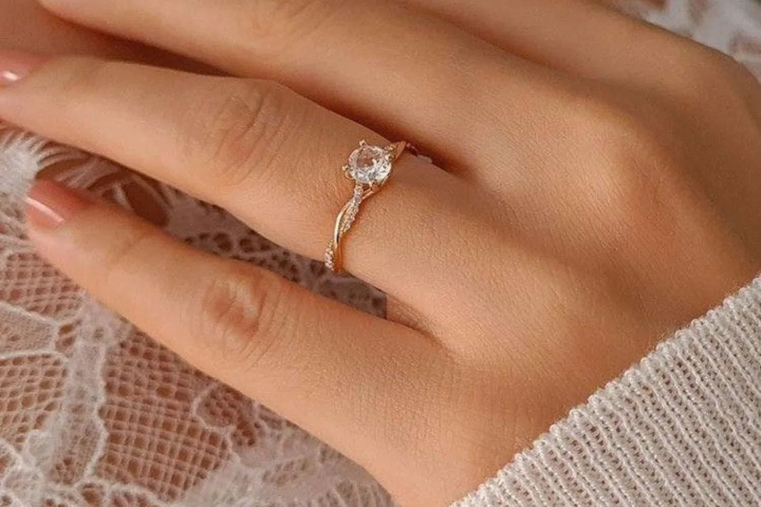 How to Choose the Perfect Diamond Ring for Women Online in Canada
