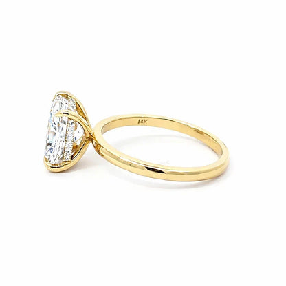 3.16 TDW Radiant-Cut Lab-Grown Diamond Solitaire Ring in 14K Yellow Gold