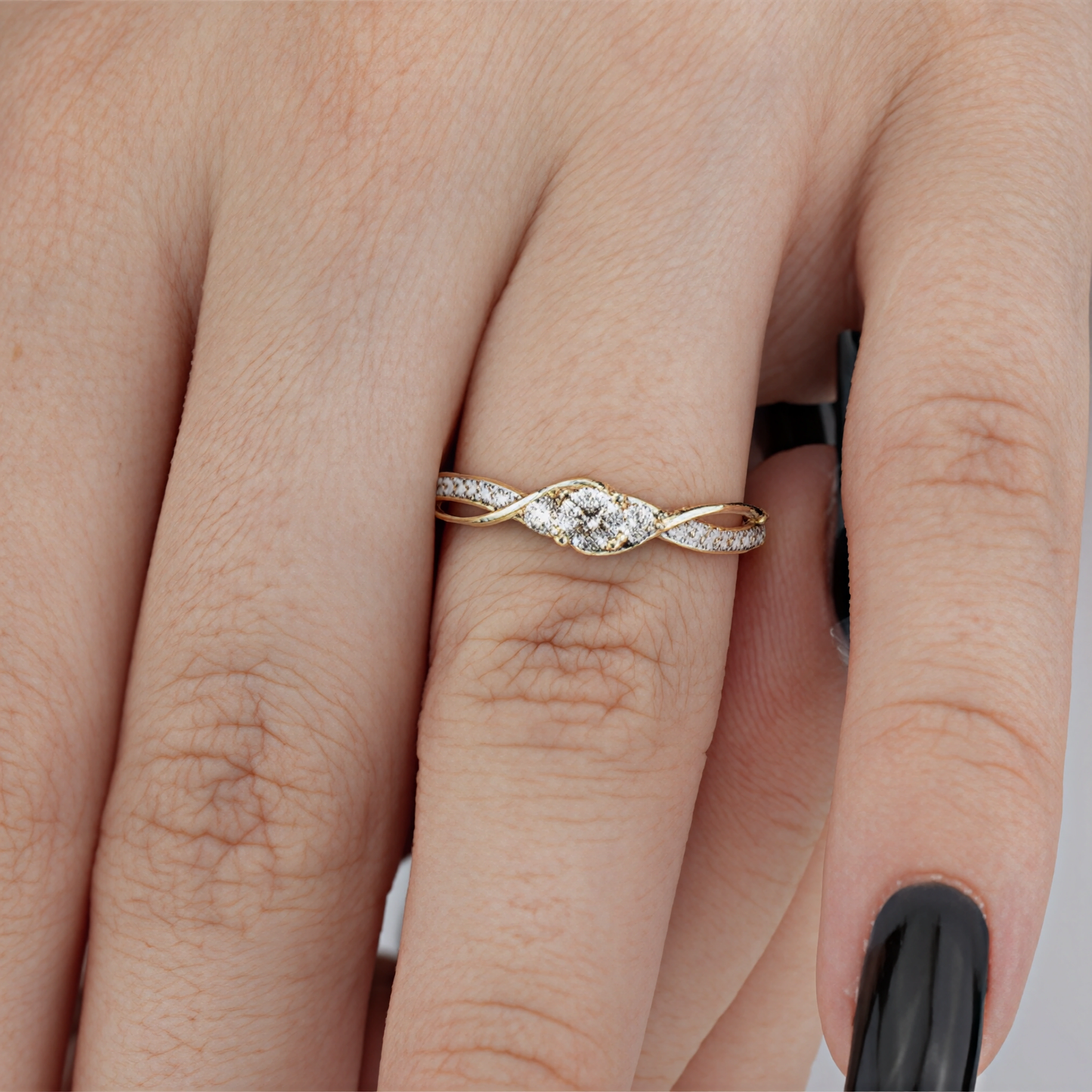 0.23TDW Canadian Diamond Engagement Ring in 10K Yellow Gold