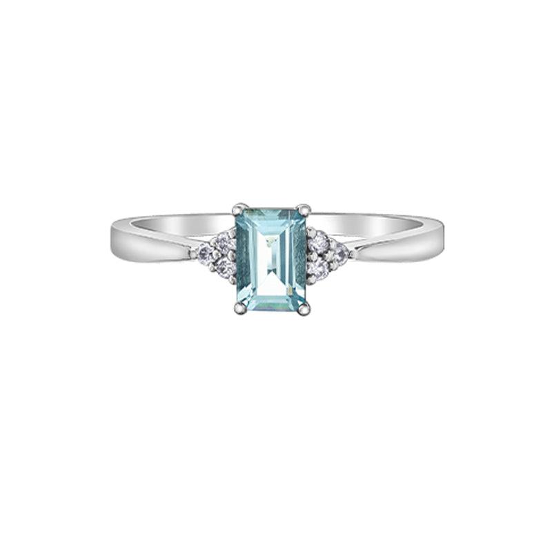 10K White Gold 6X4MM Aquamarine 0.06TDW Gemstone Ring