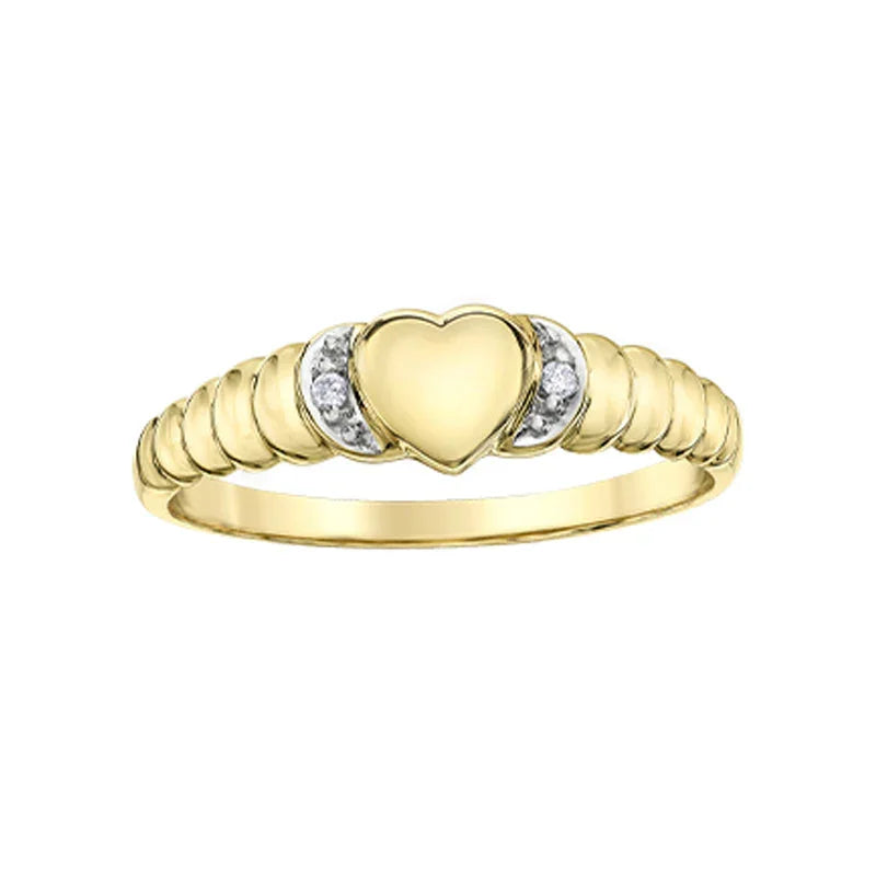 10K Yellow Gold 0.13TDW Diamond Heart Ring