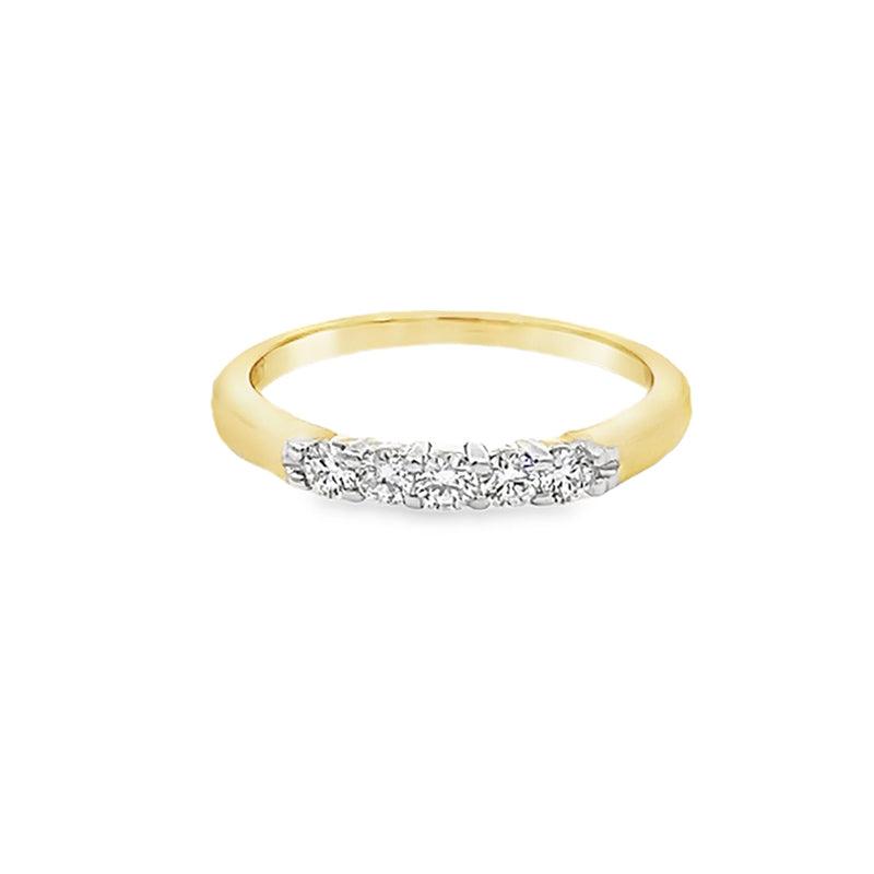 10K Yellow Gold 0.25TDW Lab Grown Diamond 5 Stone Band