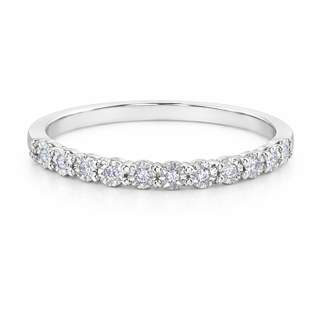 10K White Gold 0.35TDW Diamond Illusion Set Band