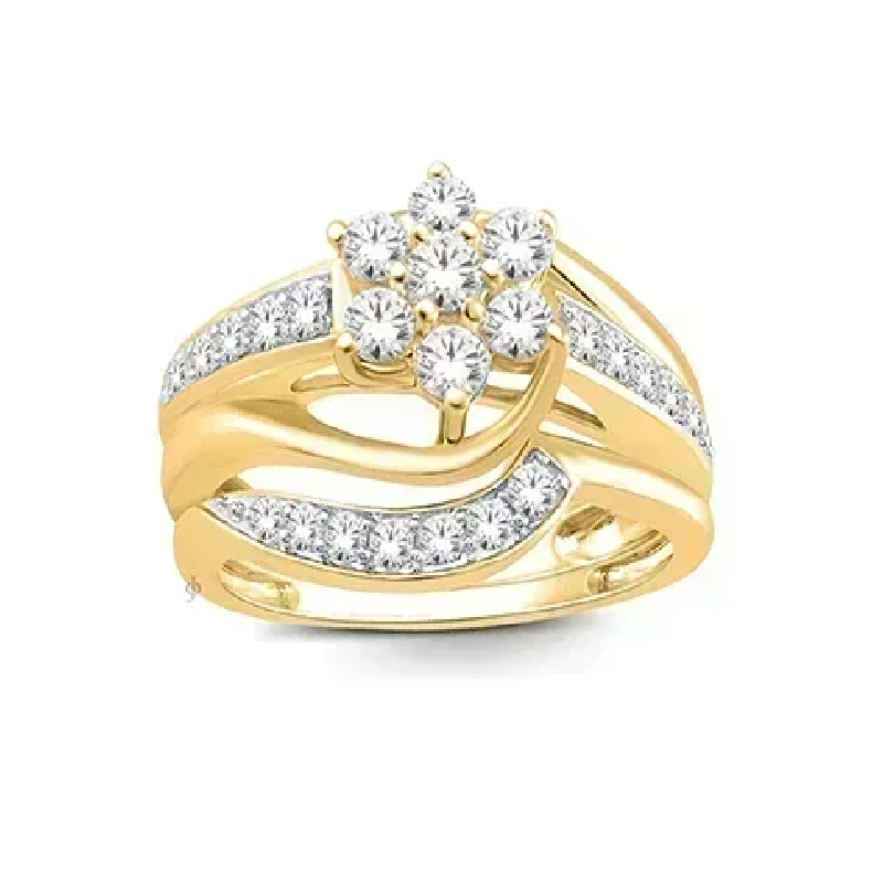 14K Yellow Gold 0.75TDW Diamond Flower Head Wedding Set