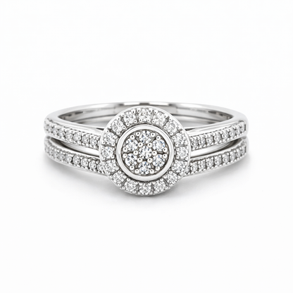 10K White Gold 0.25TDW Diamond Round Halo Wedding Set