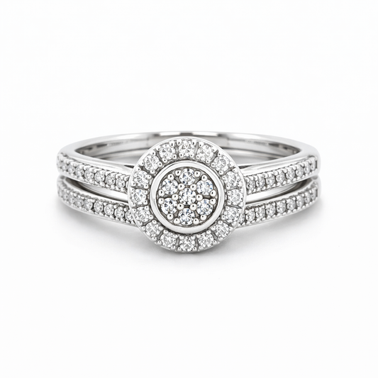 10K White Gold 0.25TDW Diamond Round Halo Wedding Set