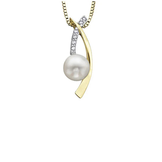 10K Yellow Gold 0.03TDW Diamond & 6MM Freshwater Pearl Pendant