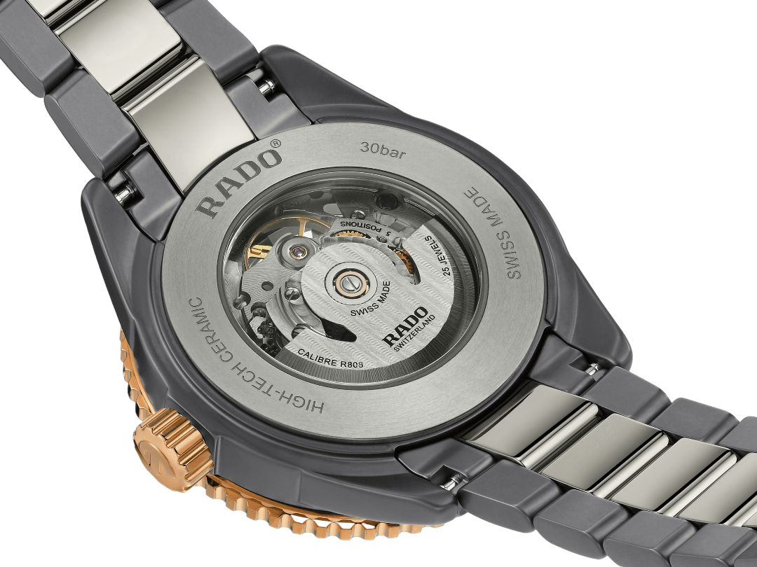 Rado Captain Cook High-Tech Ceramic Skeleton Men&#39;s Watch R32148162