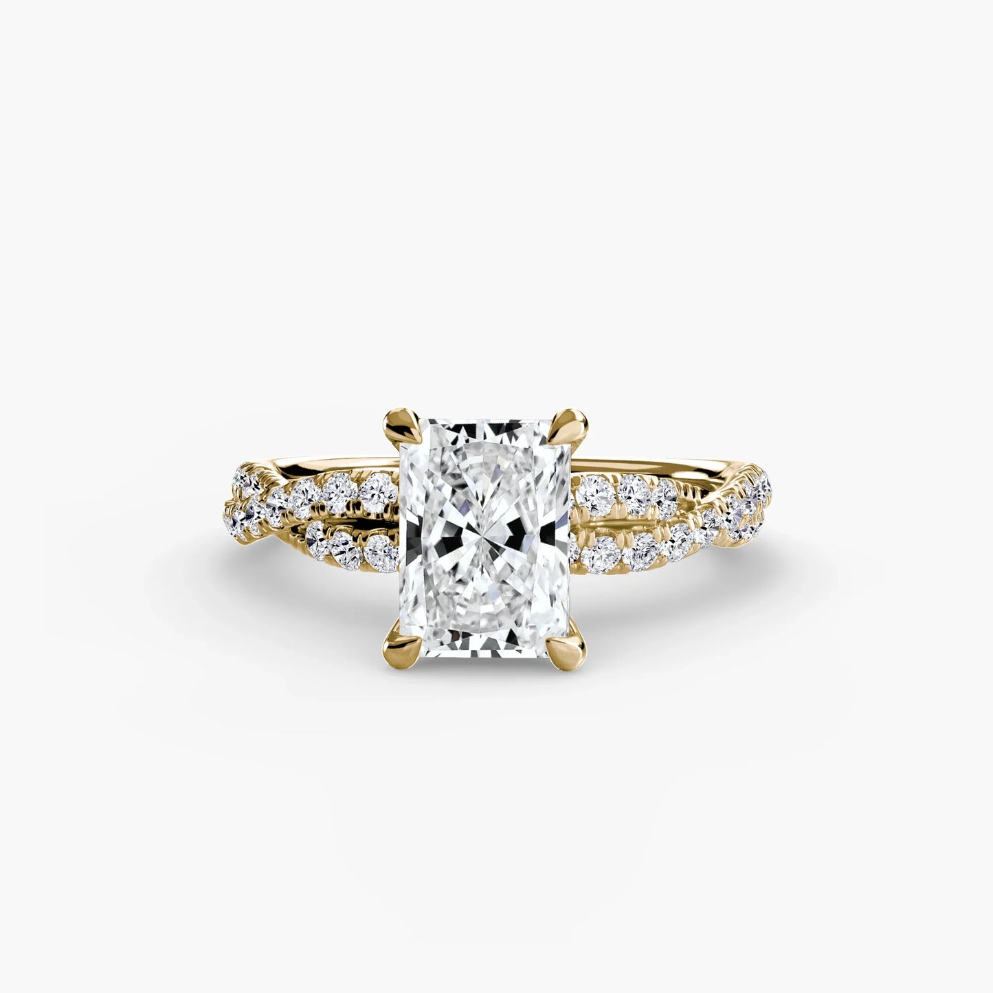 The Twisted Pavé Solitaire
