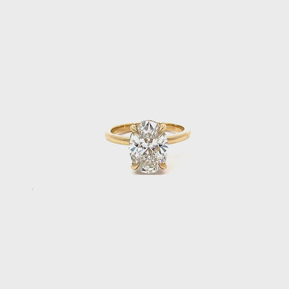 3.19 TDW Oval Lab-Grown Diamond Solitaire Ring in 14K Yellow Gold