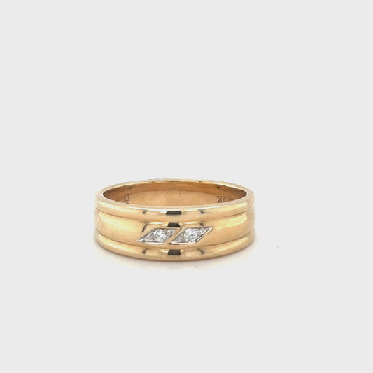 10K Yellow gold and 0.04TDW Diamond Women's Band