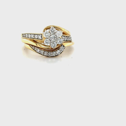 14K Yellow Gold 0.75TDW Diamond Flower Head Wedding Set