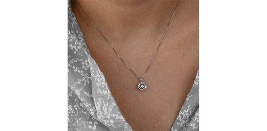10K White Gold 0.02 tdw Diamond Pendant