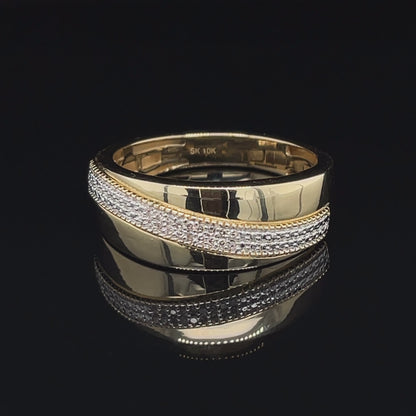 10K Yellow Gold 0.05TDW Mens Round Pave-set Diamond Wedding Band