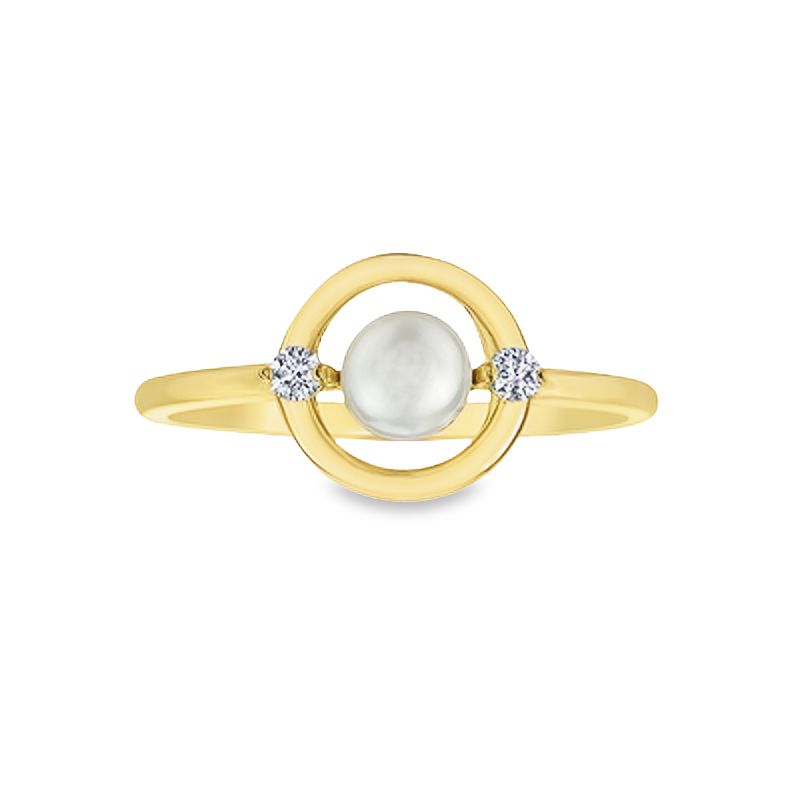 Elegant Pearl and 0.06TDW Canadian Diamond Ring in 10K Yellow Gold