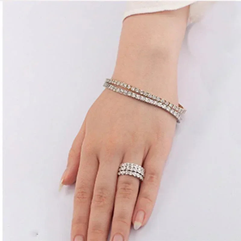 10K Yellow and White Gold 0.25TDW Diamond Ring