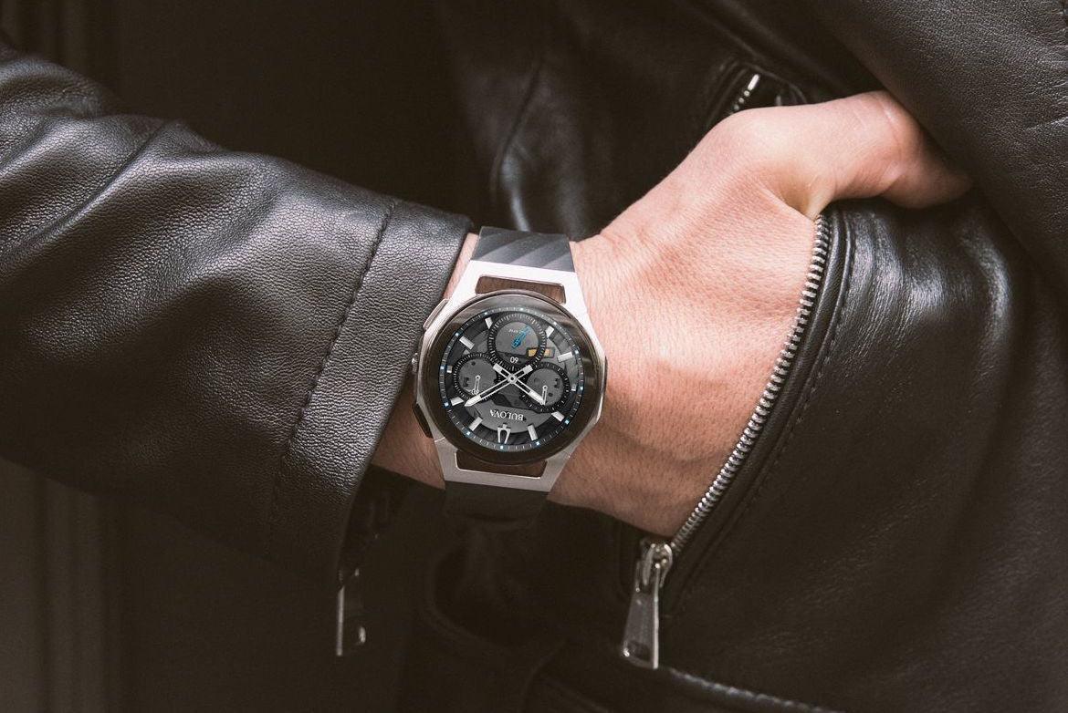 Bulova Curv Quartz Mens Watch 98A161