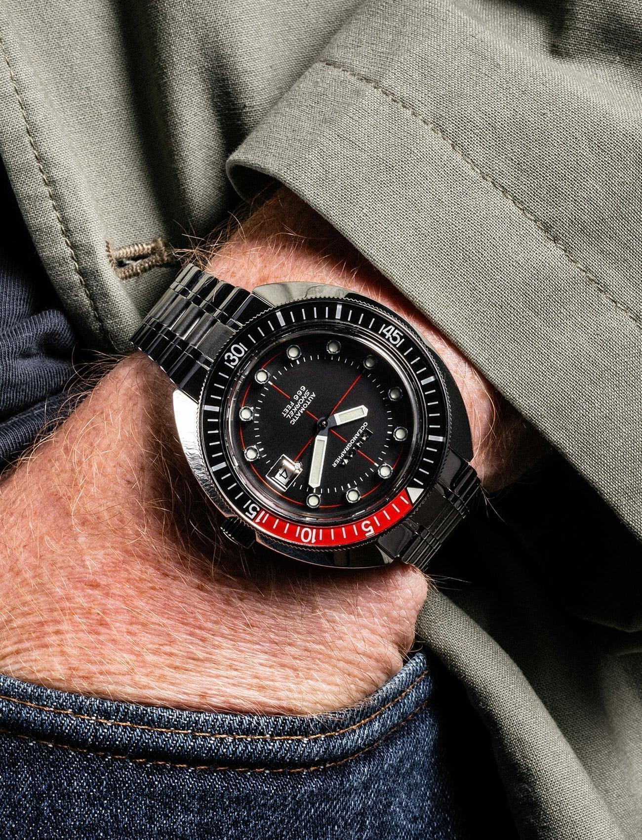 Bulova Devil Diver Automatic Mens Watch 98B320