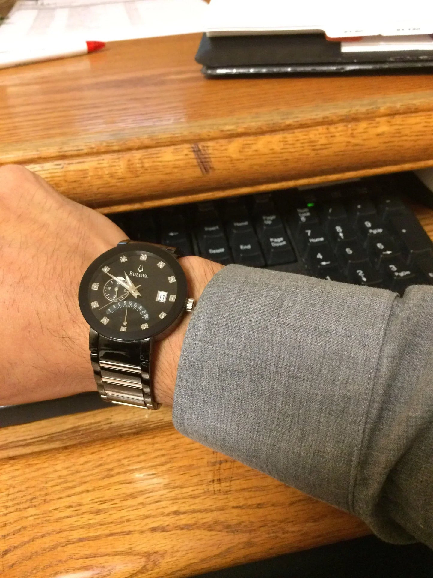 Bulova Futuro Quartz Mens Watch 98D109