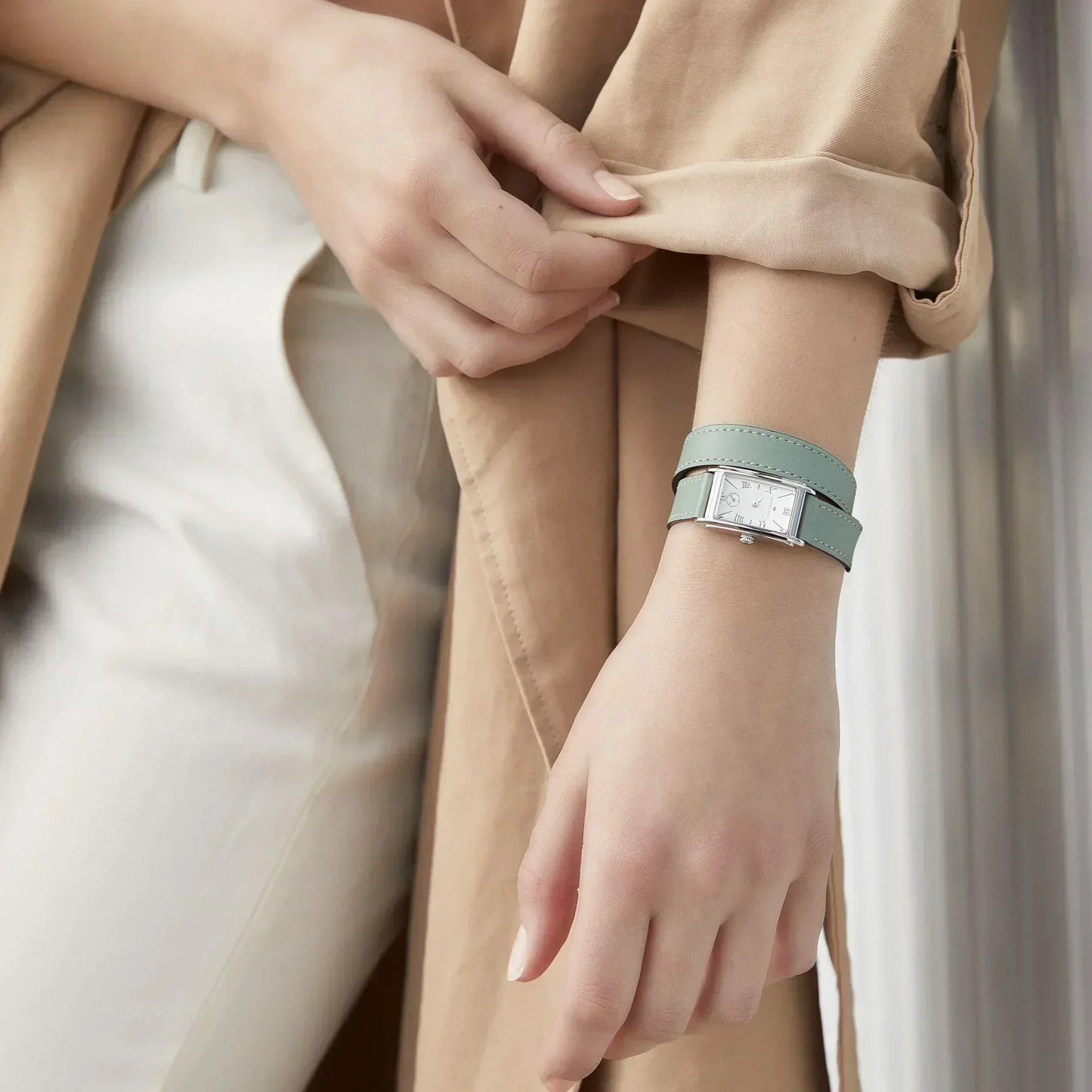 Hamilton American Classic Ardmore Quartz Womens Watch H11221852