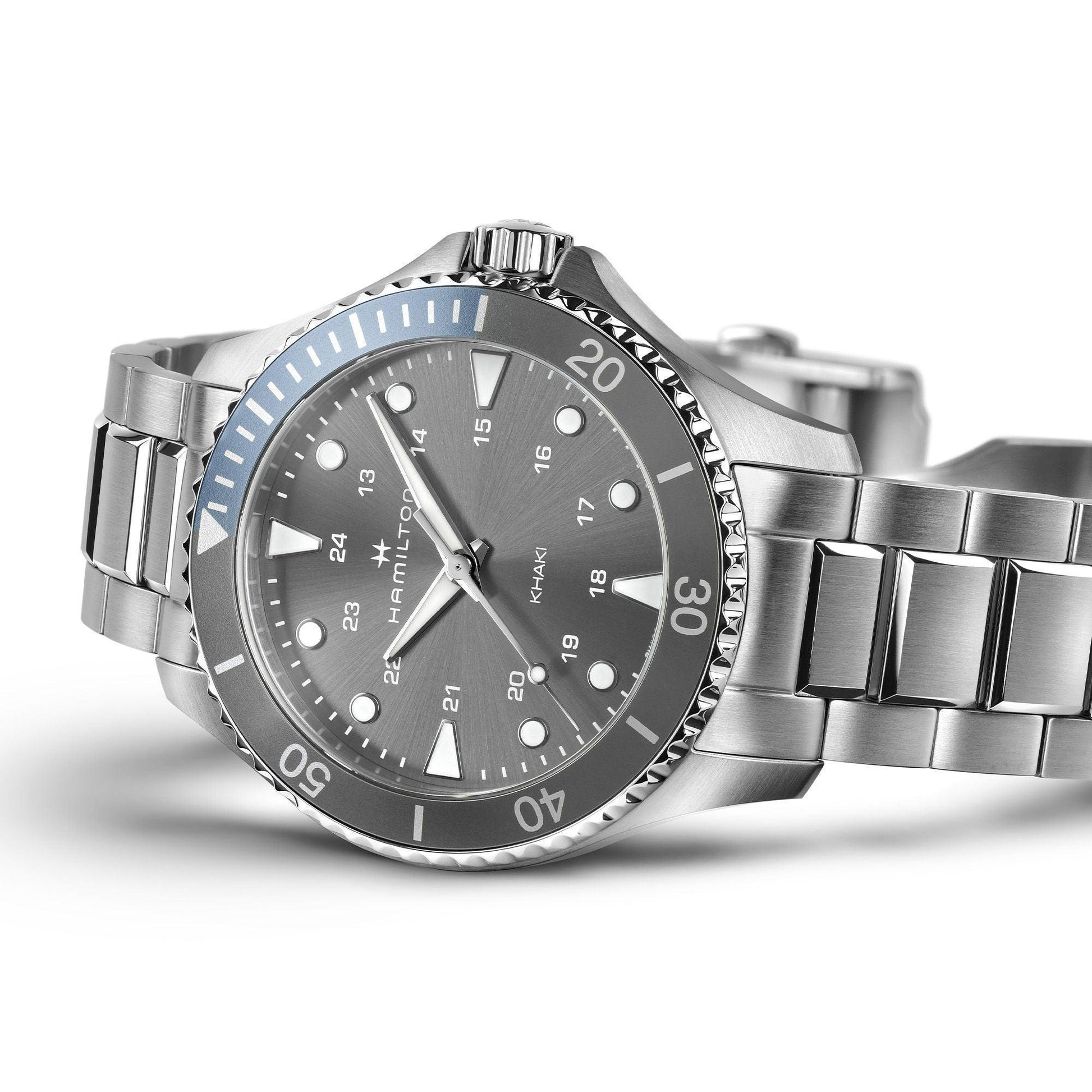 Hamilton Khaki Navy Scuba Quartz Mens Watch H82211181