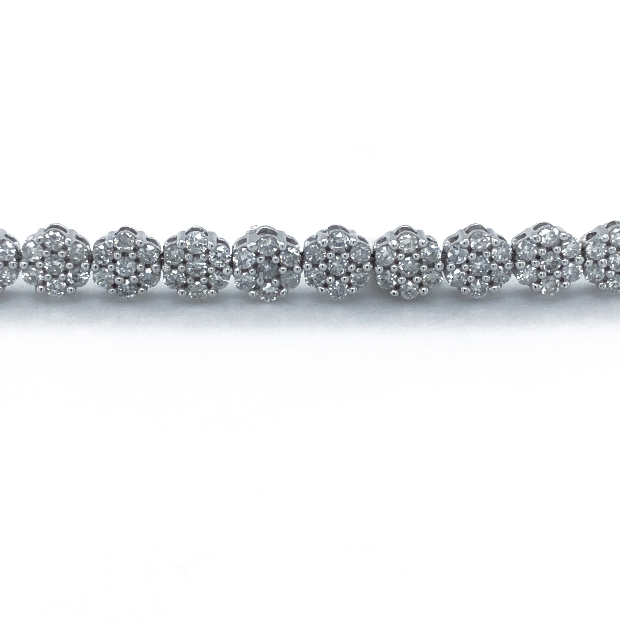 Hemsleys Collection 14K Single Round Illusion Diamond Tennis Bracelet –  Hemsleys Jewellers