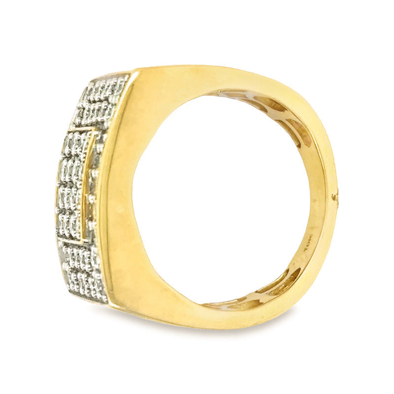 Stunning 2.00TDW Men&#39;s Diamond Ring in Lustrous 10K Yellow Gold