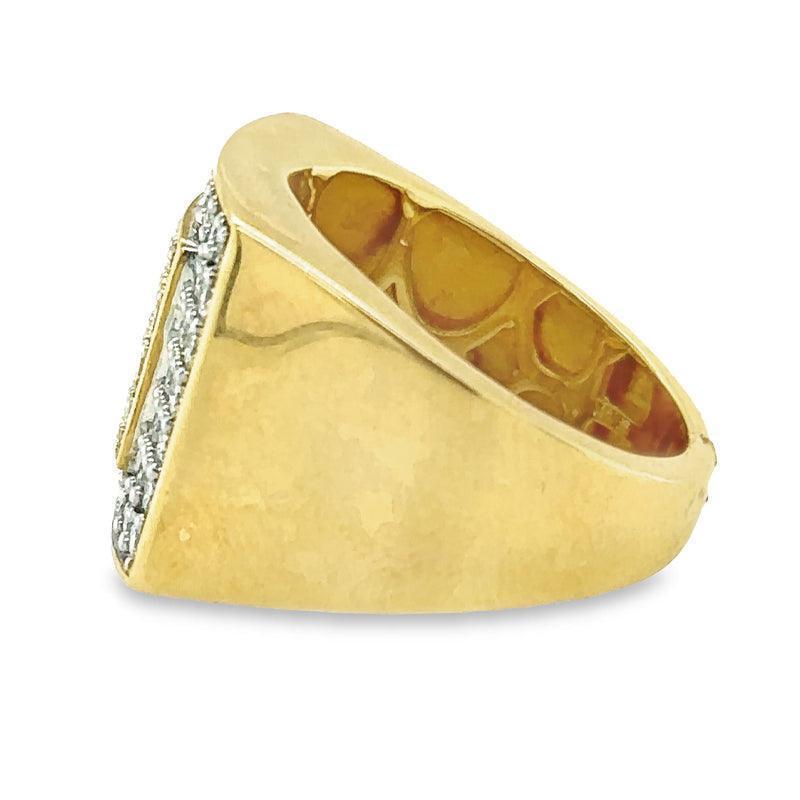 Stunning 2.00TDW Men's Diamond Ring in Lustrous 10K Yellow Gold