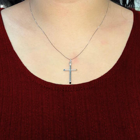 10, 14 Karat White Gold Small Religious Classic Italian Cross