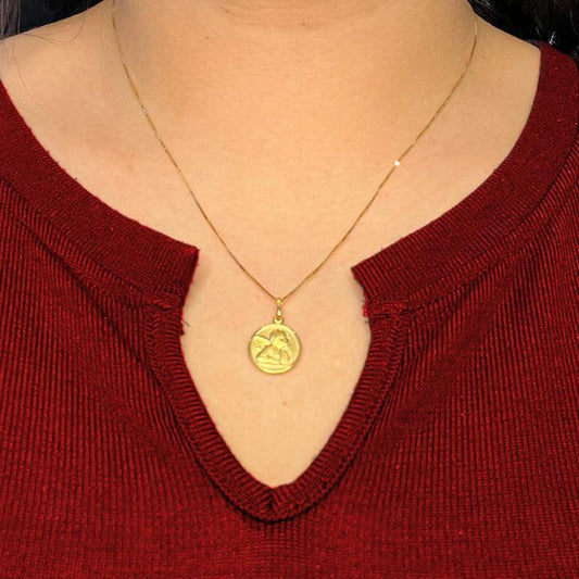 10, 14 Karat Yellow Gold Solid Angel Medallion