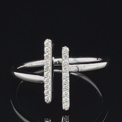 10K White Gold 0.10TDW Unique Diamond Ring