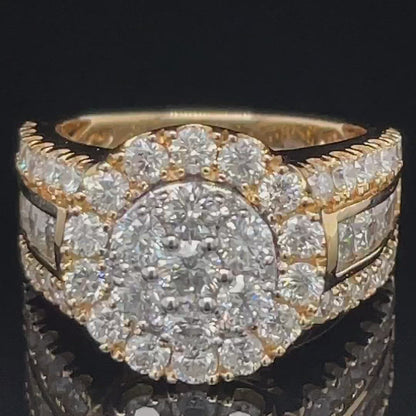 14K Yellow Gold 3.00TDW Diamond Extra Vaganza Illusion Centre Halo Ring