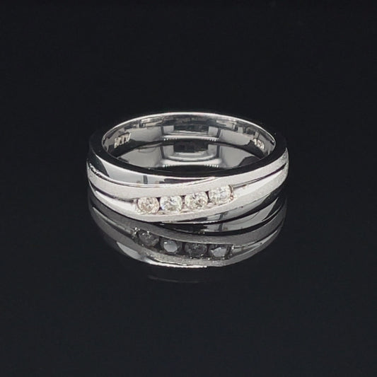 10k White Gold Ladies Round Diamond Wedding Band With 0.15TDW